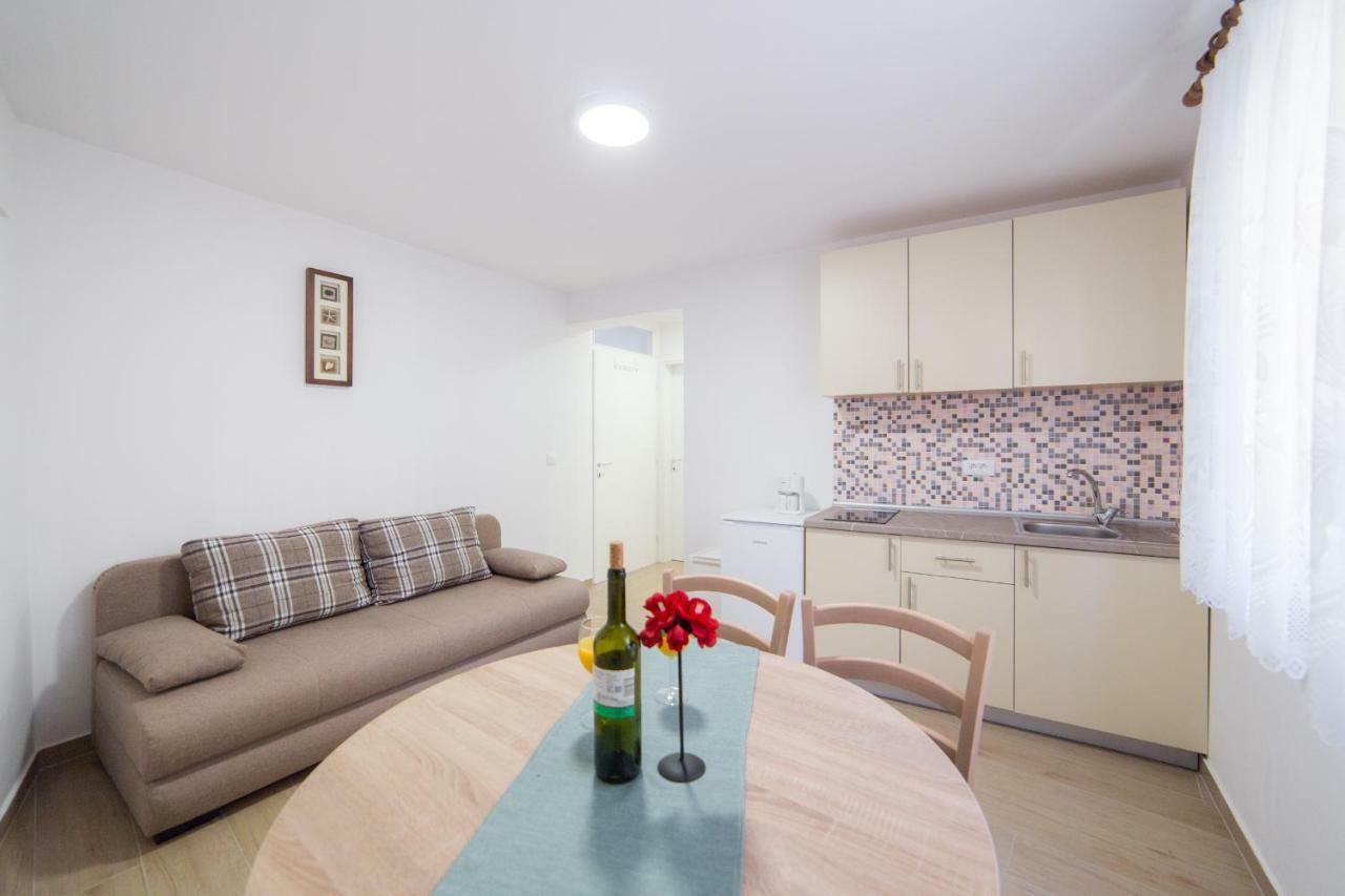 Apartments Relax Baska Voda Exterior photo