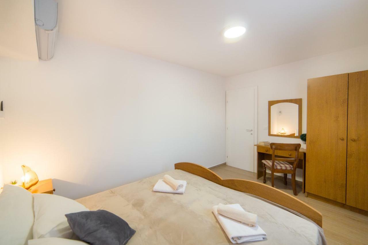 Apartments Relax Baska Voda Exterior photo